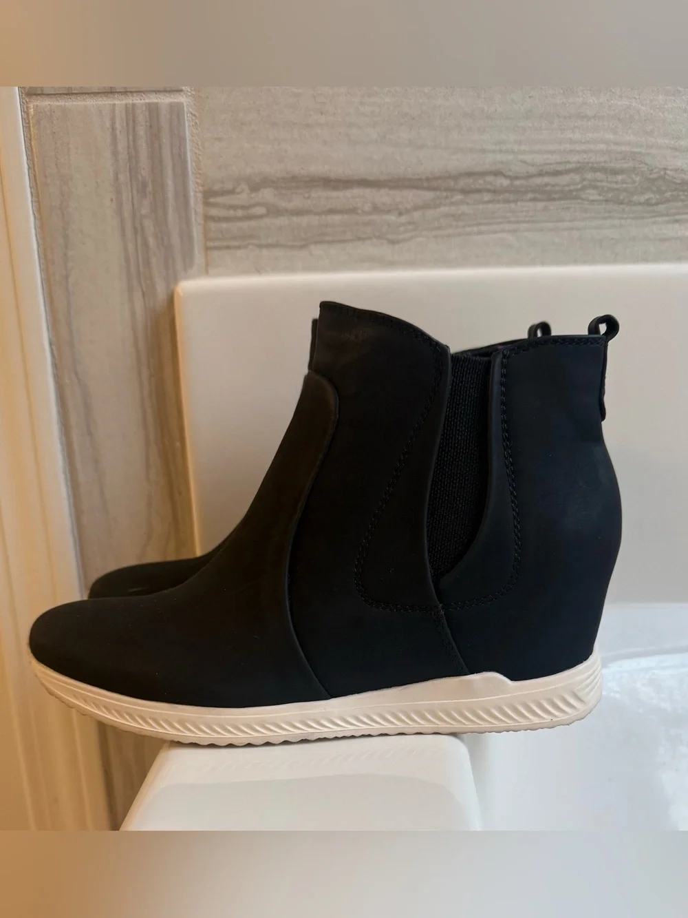 Bear traps Black Wedge Jaci  Sneaker Boot - Women's